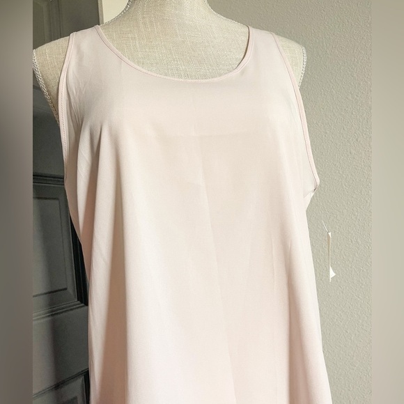 Frenchi NWT Hi-Low Racker Back Blouse, Size L - Picture 3 of 13